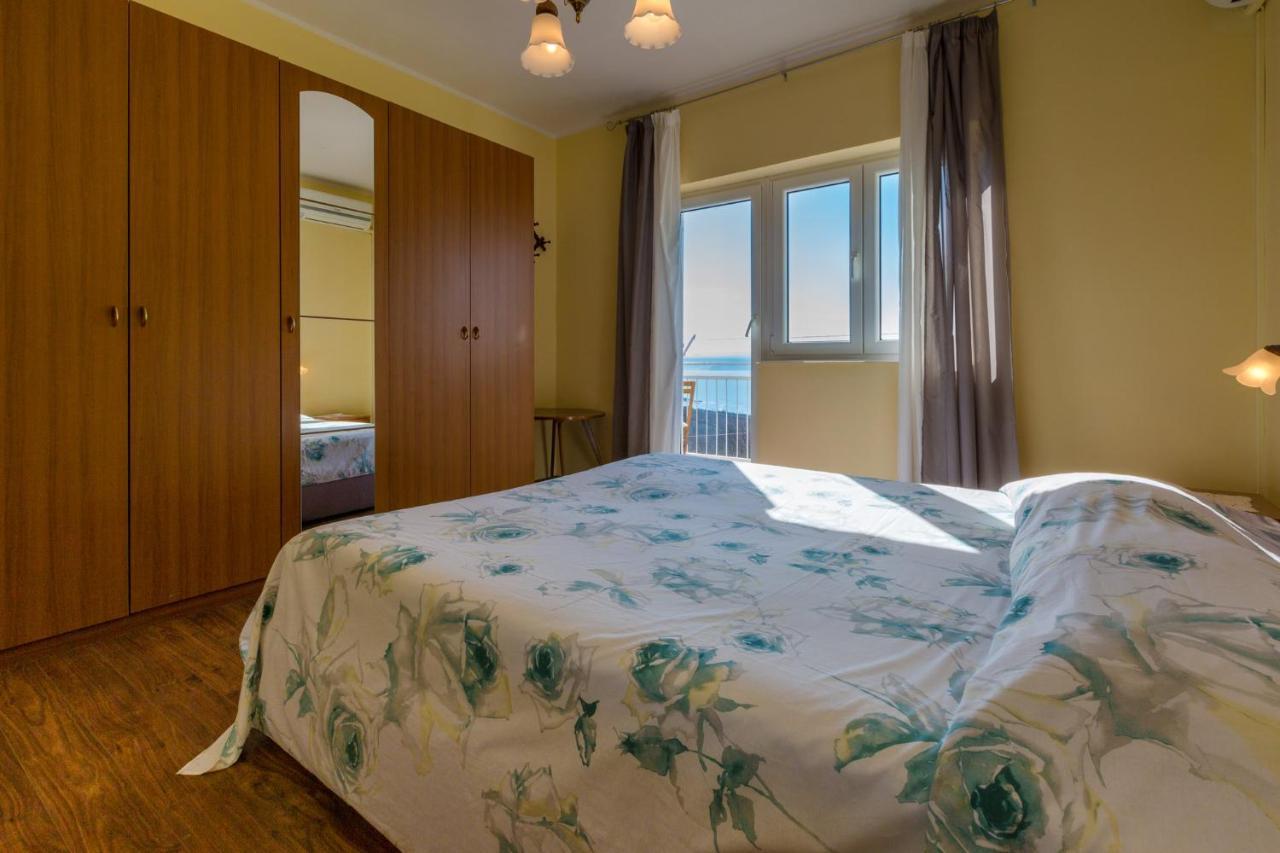 Briski Crikvenica Exteriör bild
